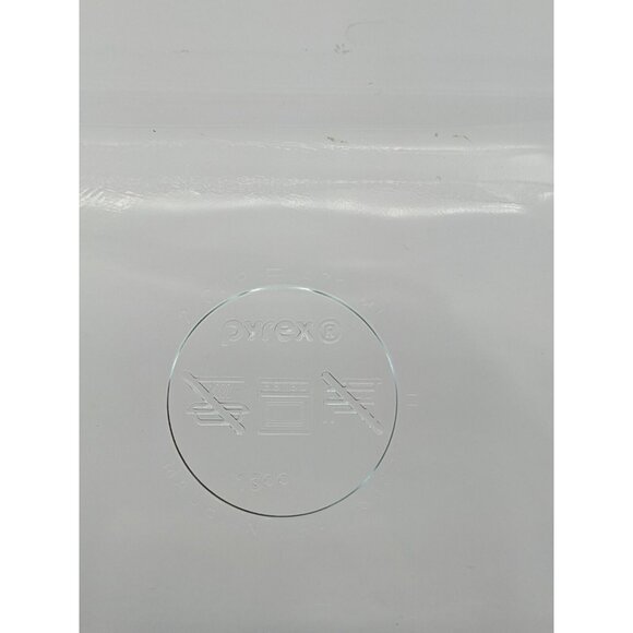 Pyrex 8602 Blue Tint Glass Baking Dish 2 Cups 473 ml 1 3/4" x 4 3/4 x 6 3/4" - Picture 7 of 8